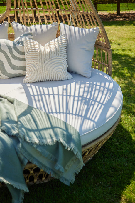 Millwood Garden 2 in 1 Daybed