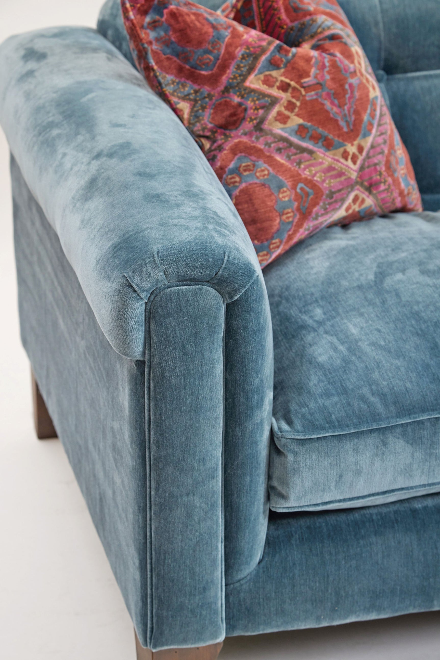 Mitford Large Shallow Sofa