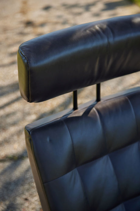 Stressless London Pioneer Recliner Chair & Stool Black