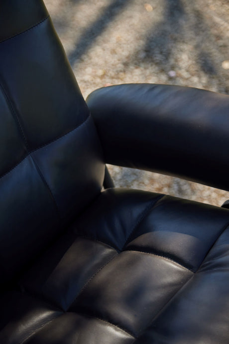 Stressless London Pioneer Recliner Chair & Stool Black