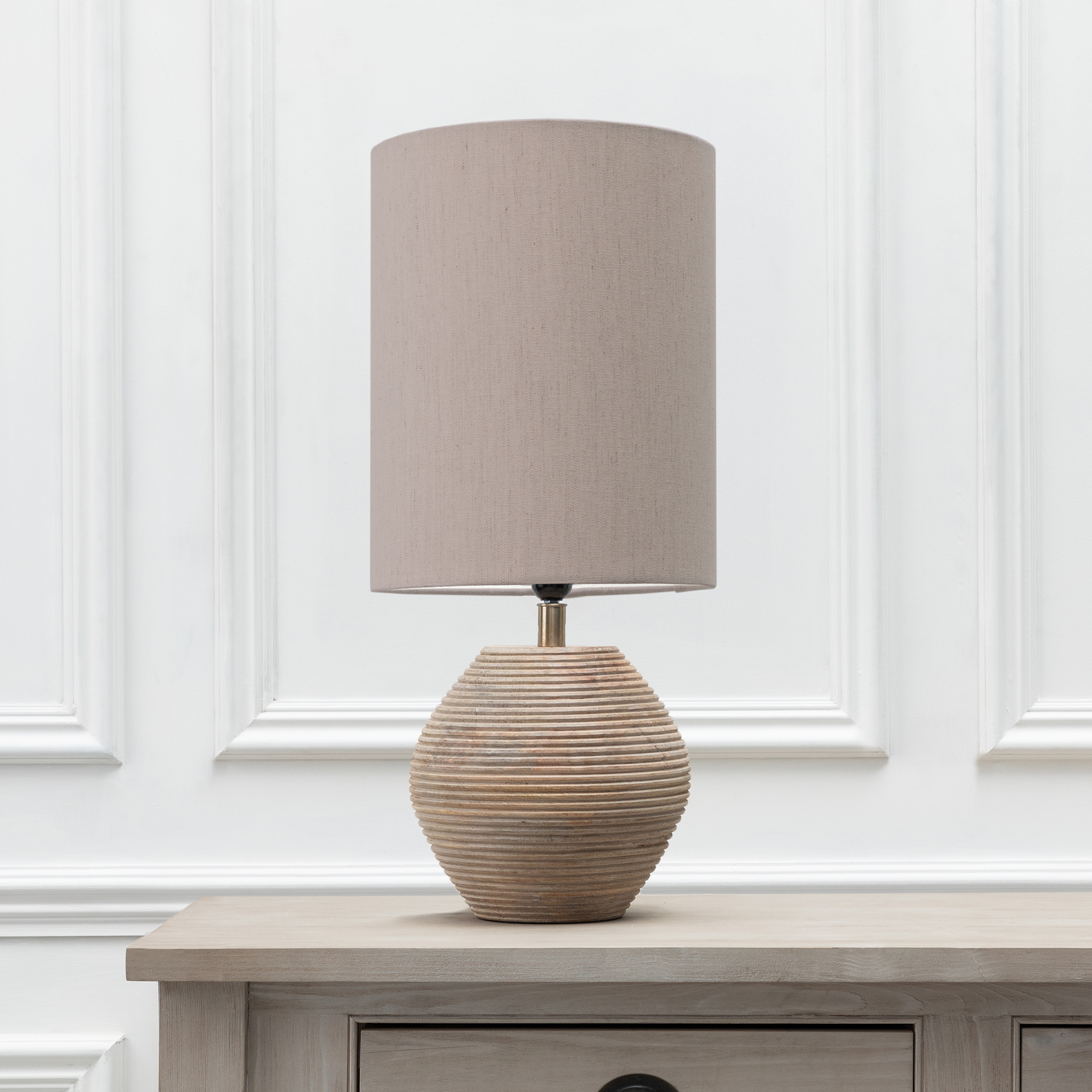 Cerys Linen Lamp