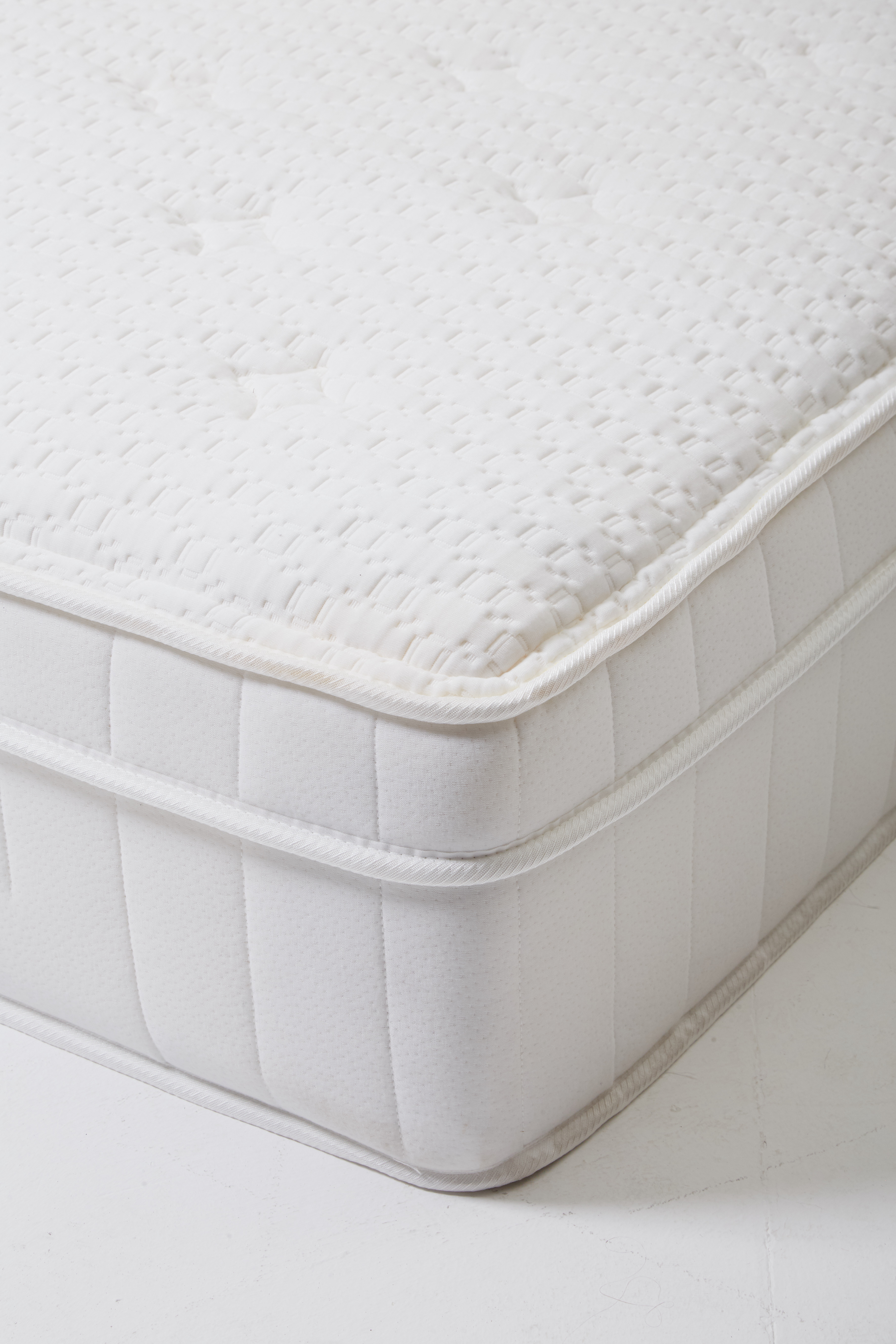 King Koil Celebration 2200 5ft Mattress