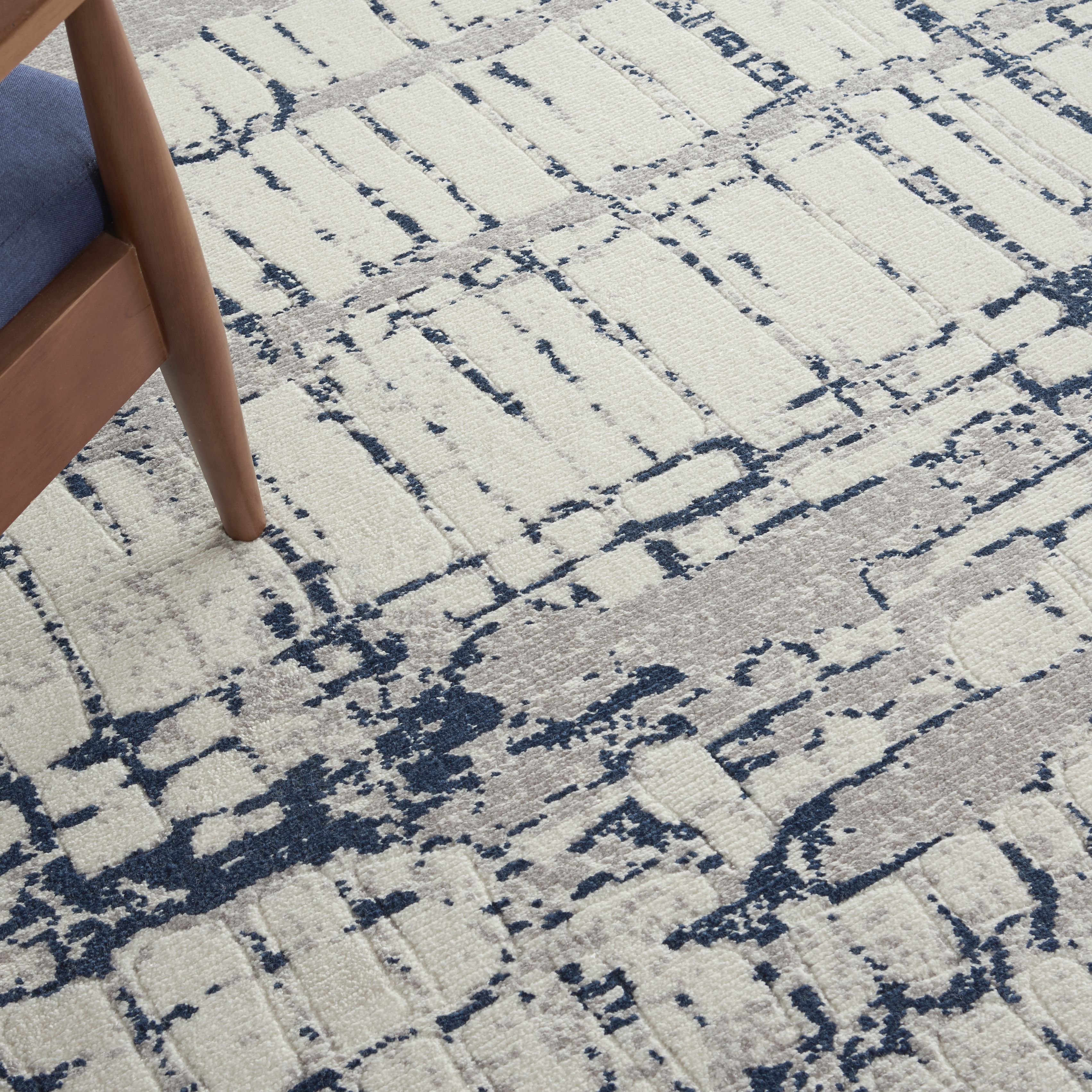 Twilight TWI10 Ivory Navy Rug