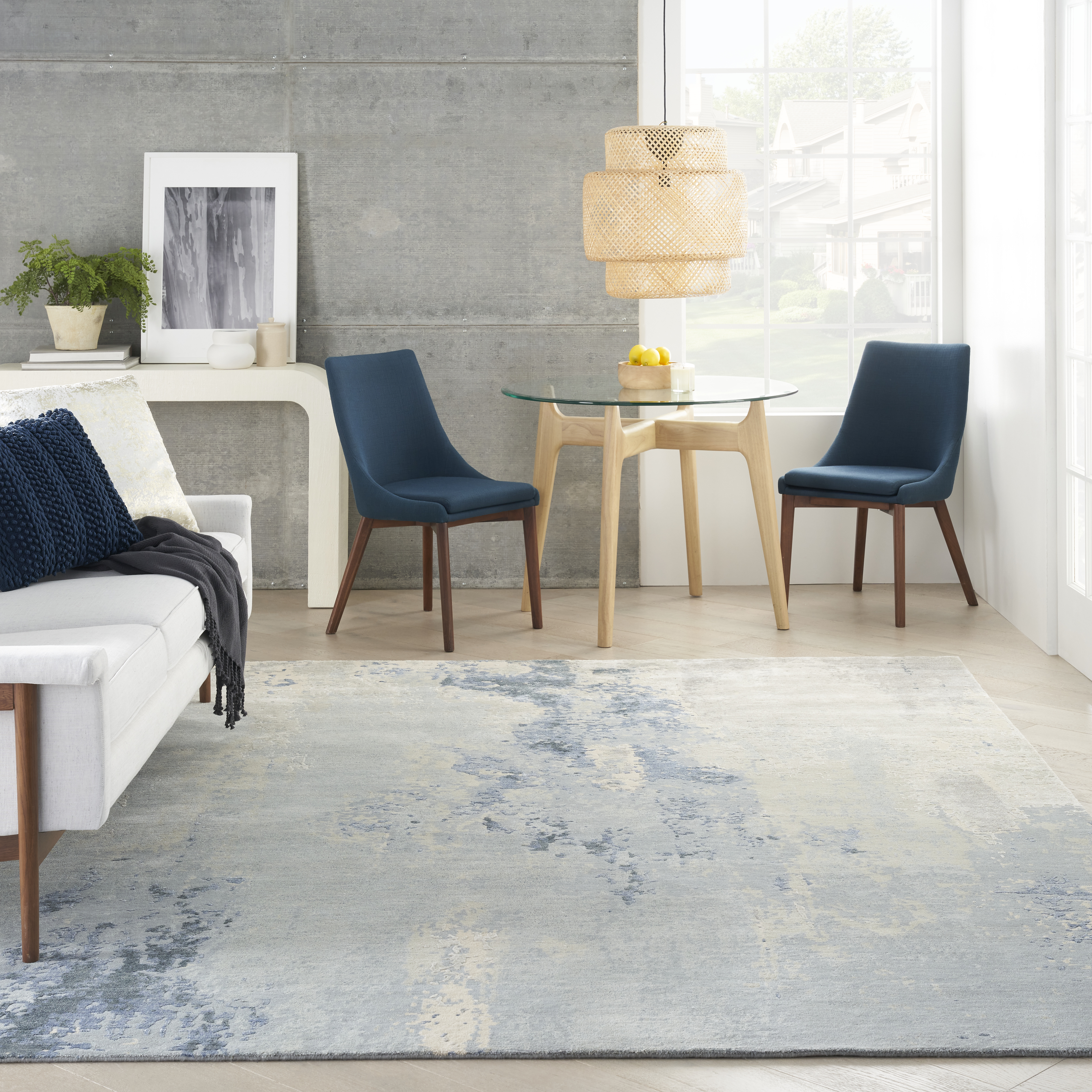 Silk Shadows SHA21 Blue Sky Rug