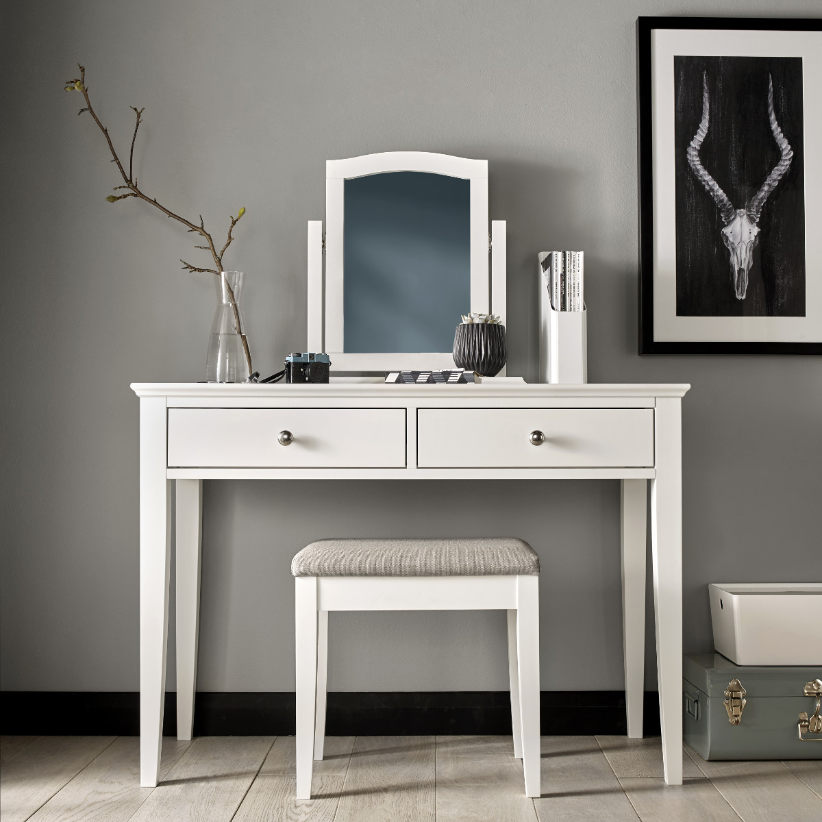Aoibheann Dressing Table