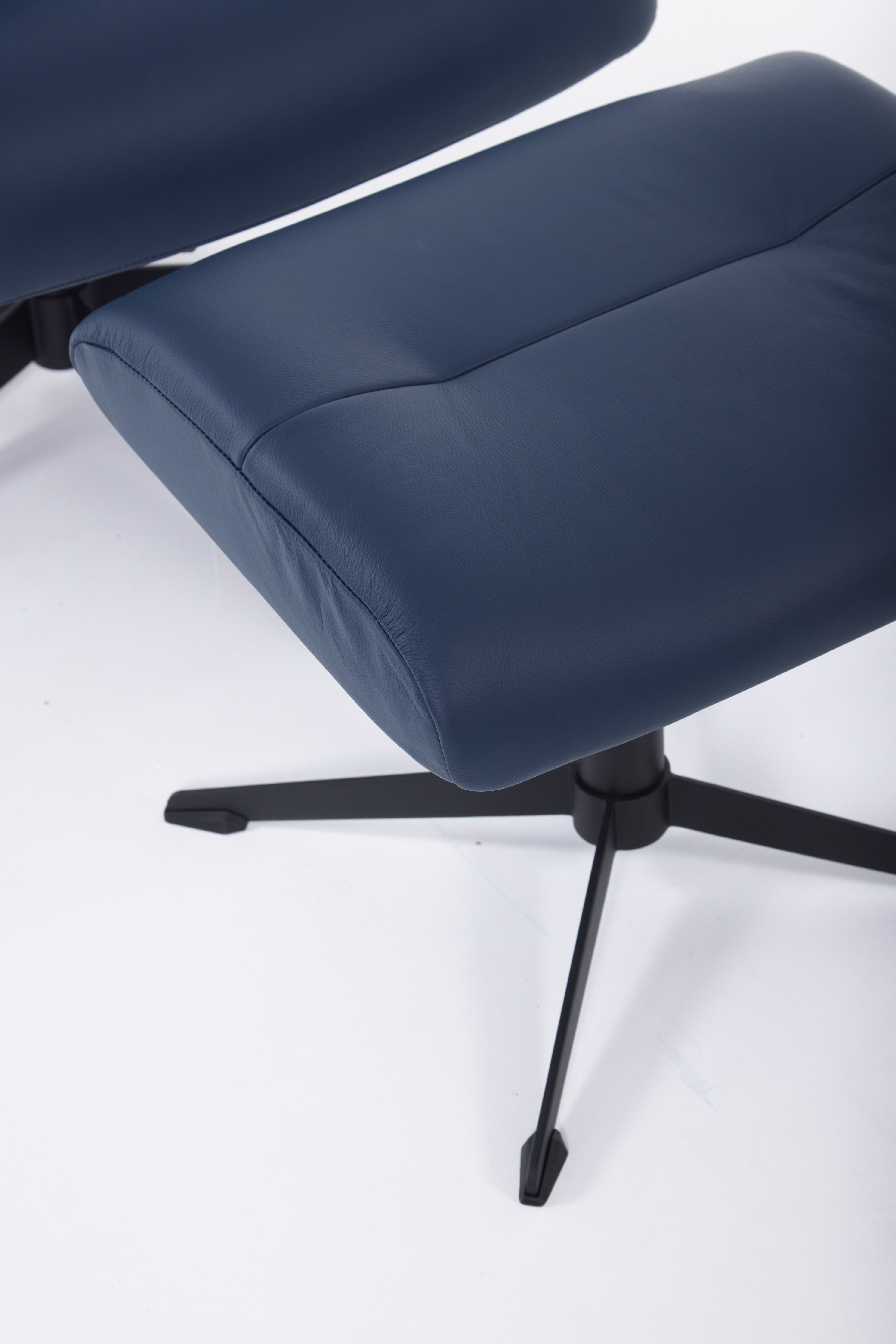 Scandi 1120 Chair Prime Blue