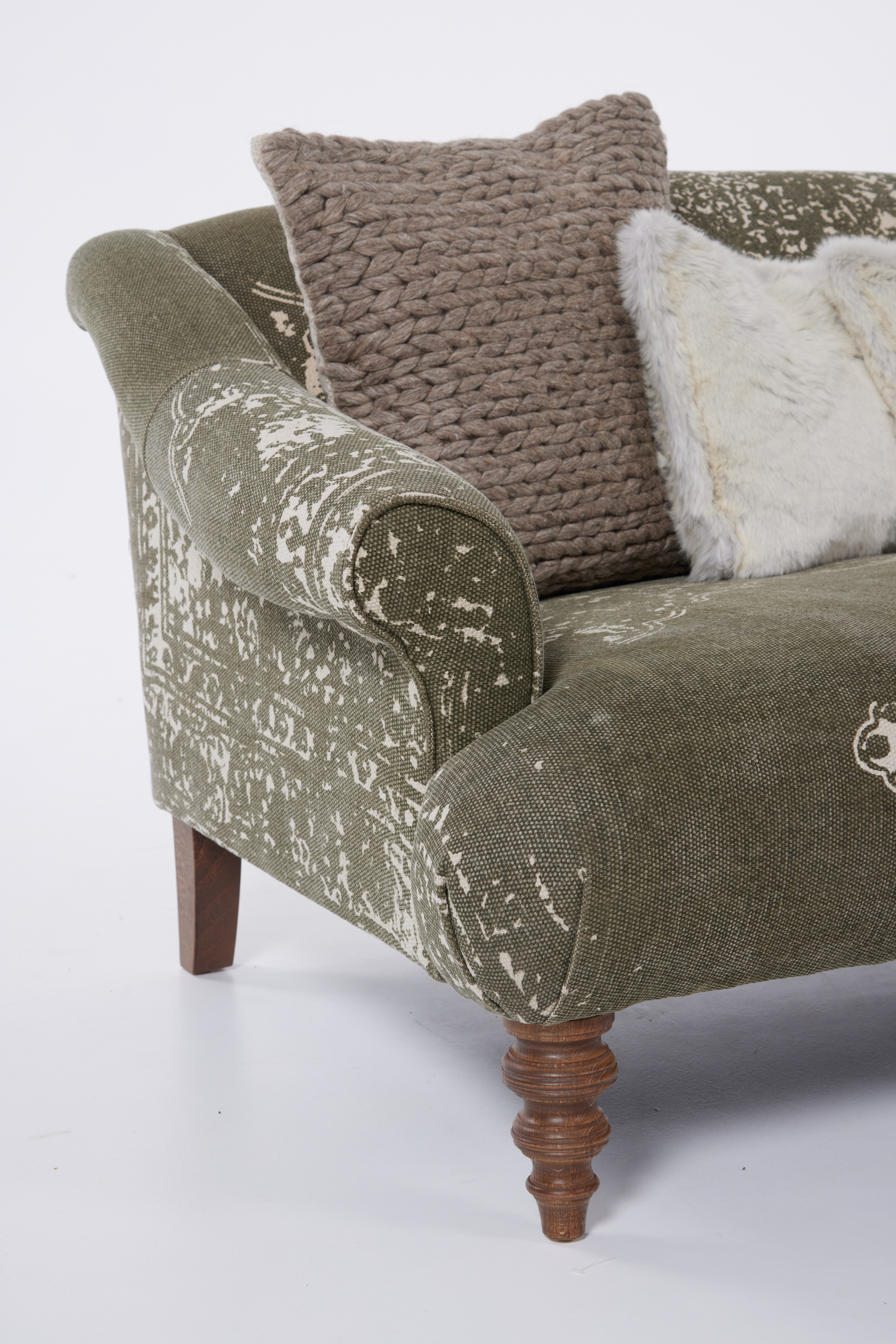 Jacaranda Midi Sofa