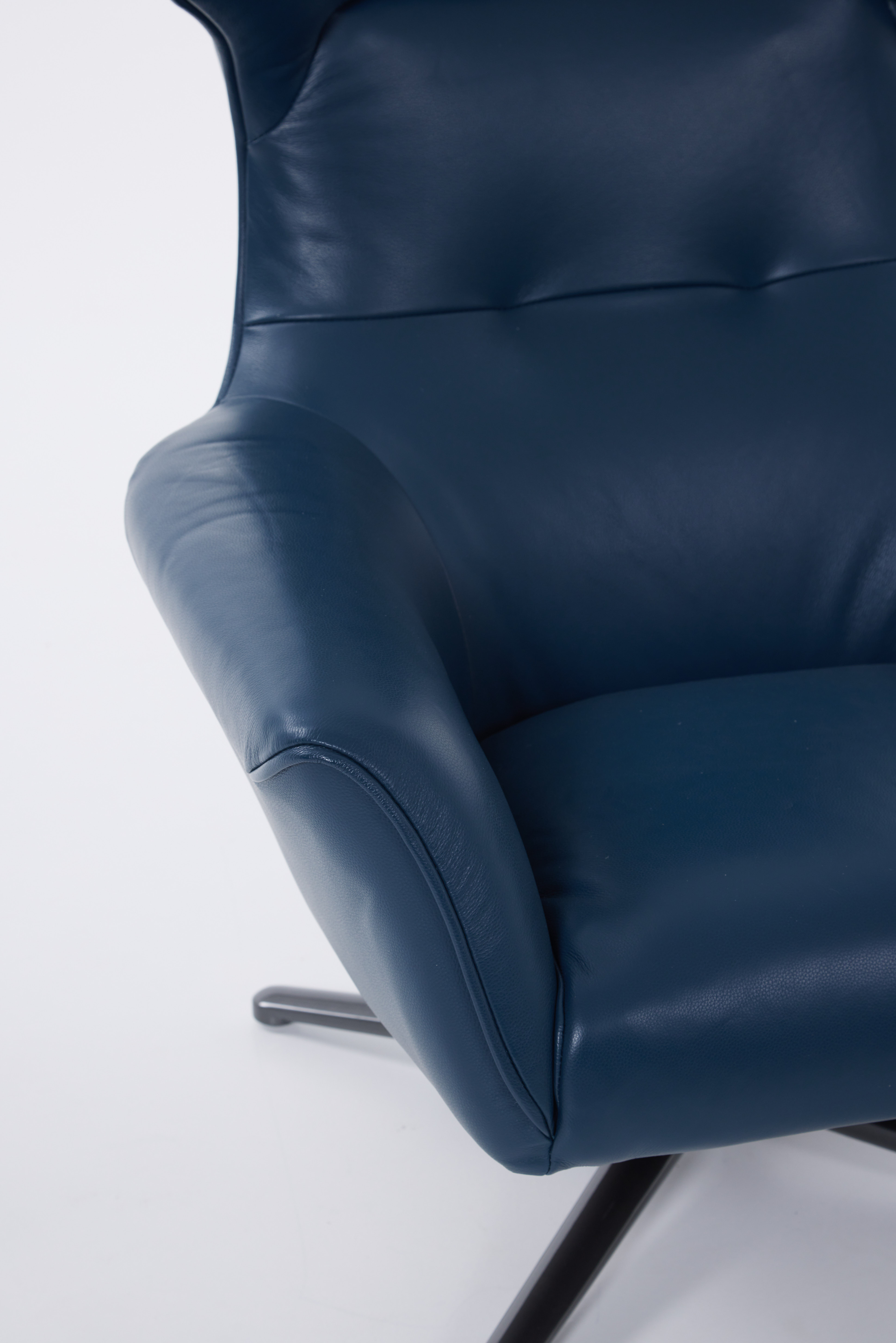 Flavio Swivel Chair Petrol Blue