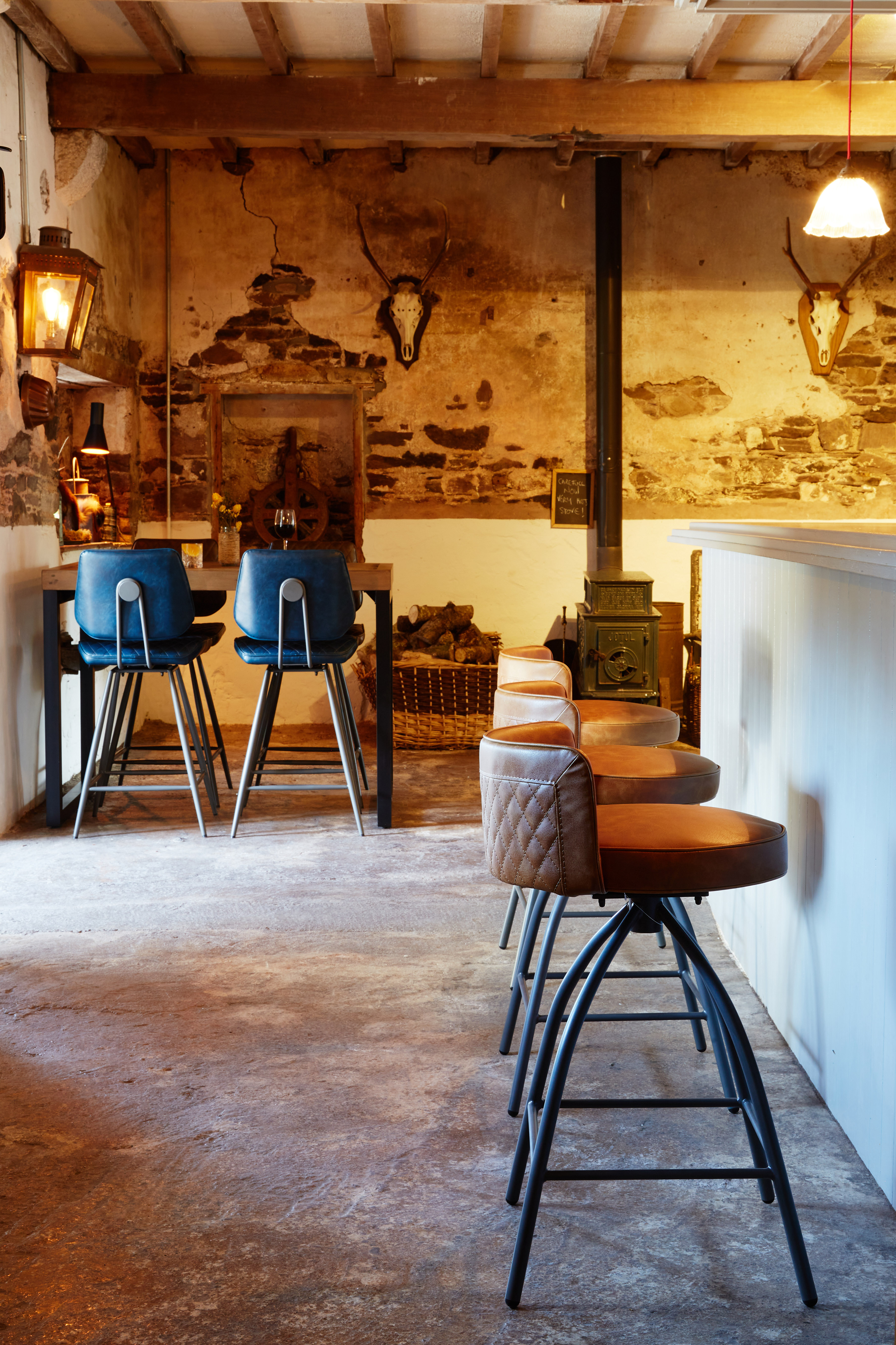 Donnacha Bar Stool