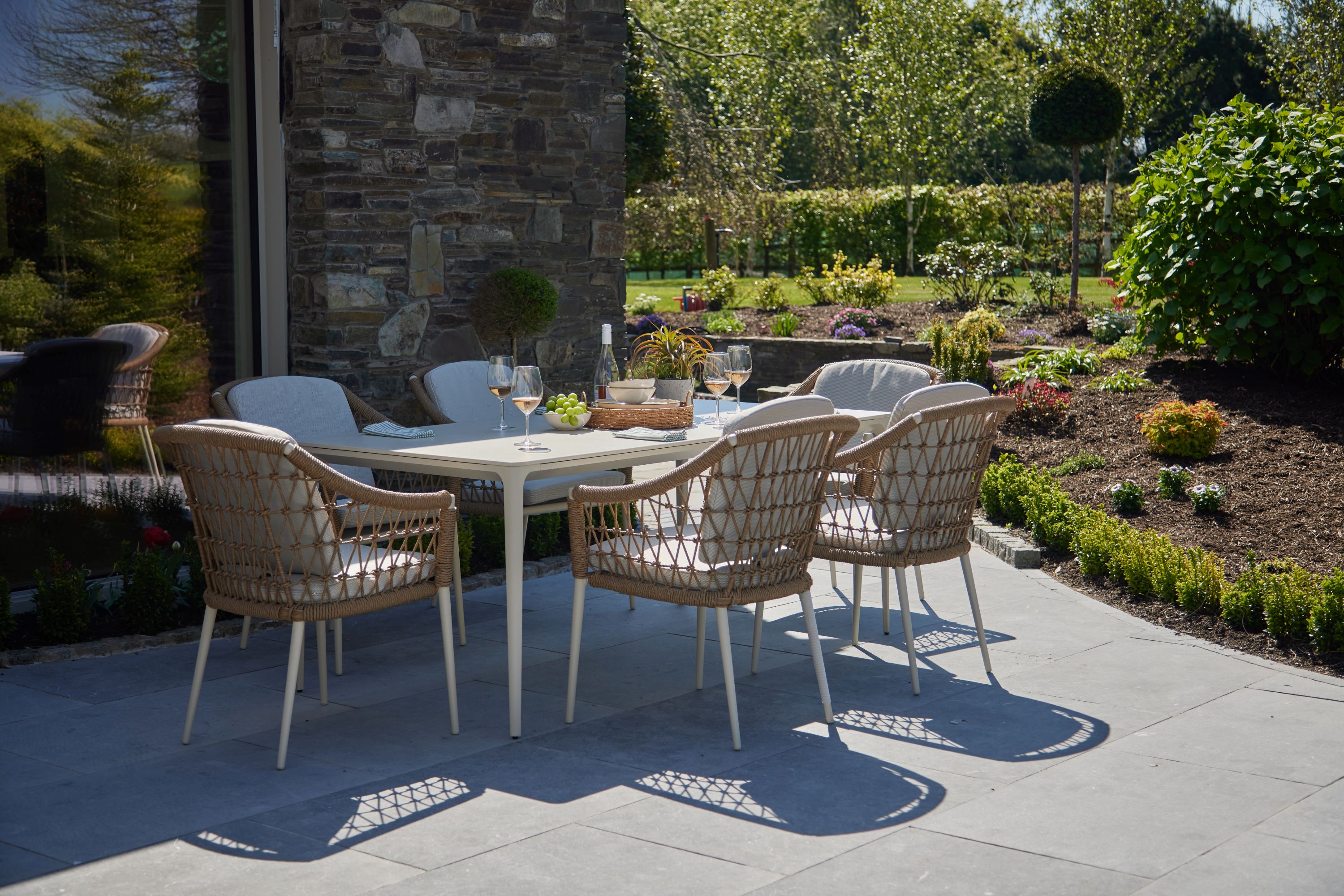 Lyon Garden Sofa Adjustable Table Adjustable Table Garden