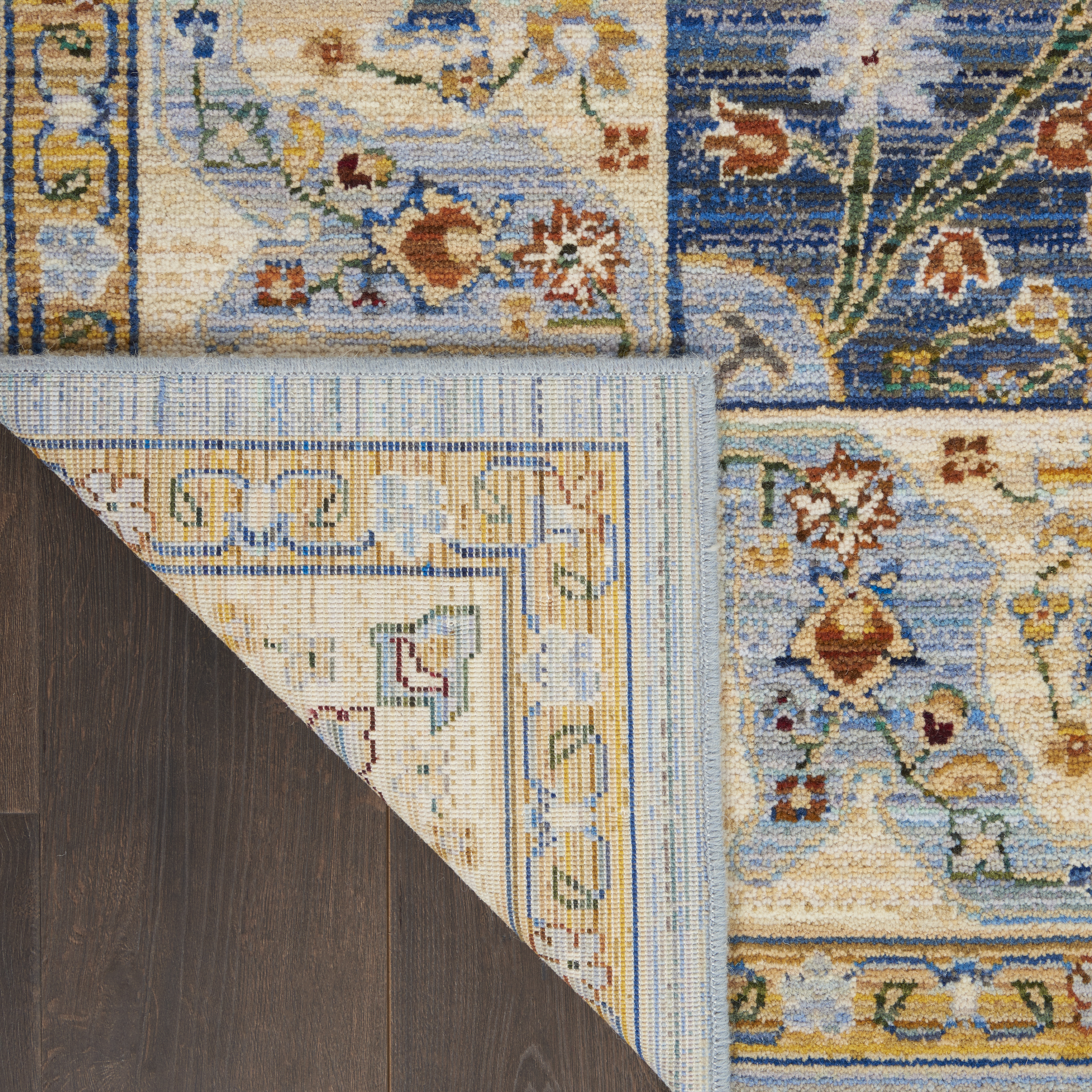 Majestic Light Blue Rug