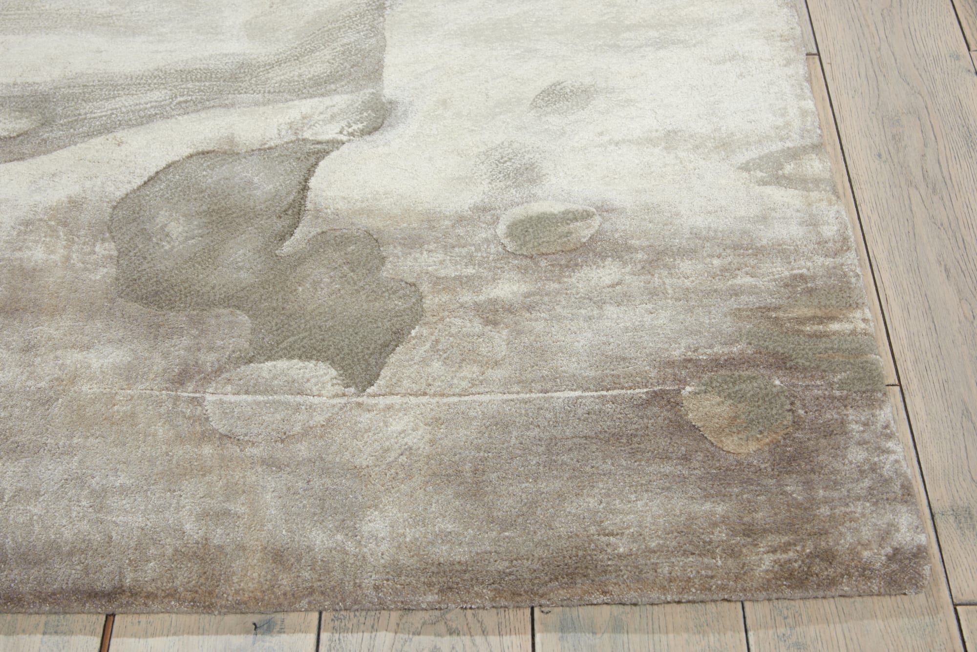 Prismatic Rug PRS05 Silver Cloud