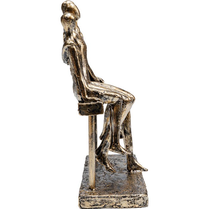 Sitting Break Deco Figurine
