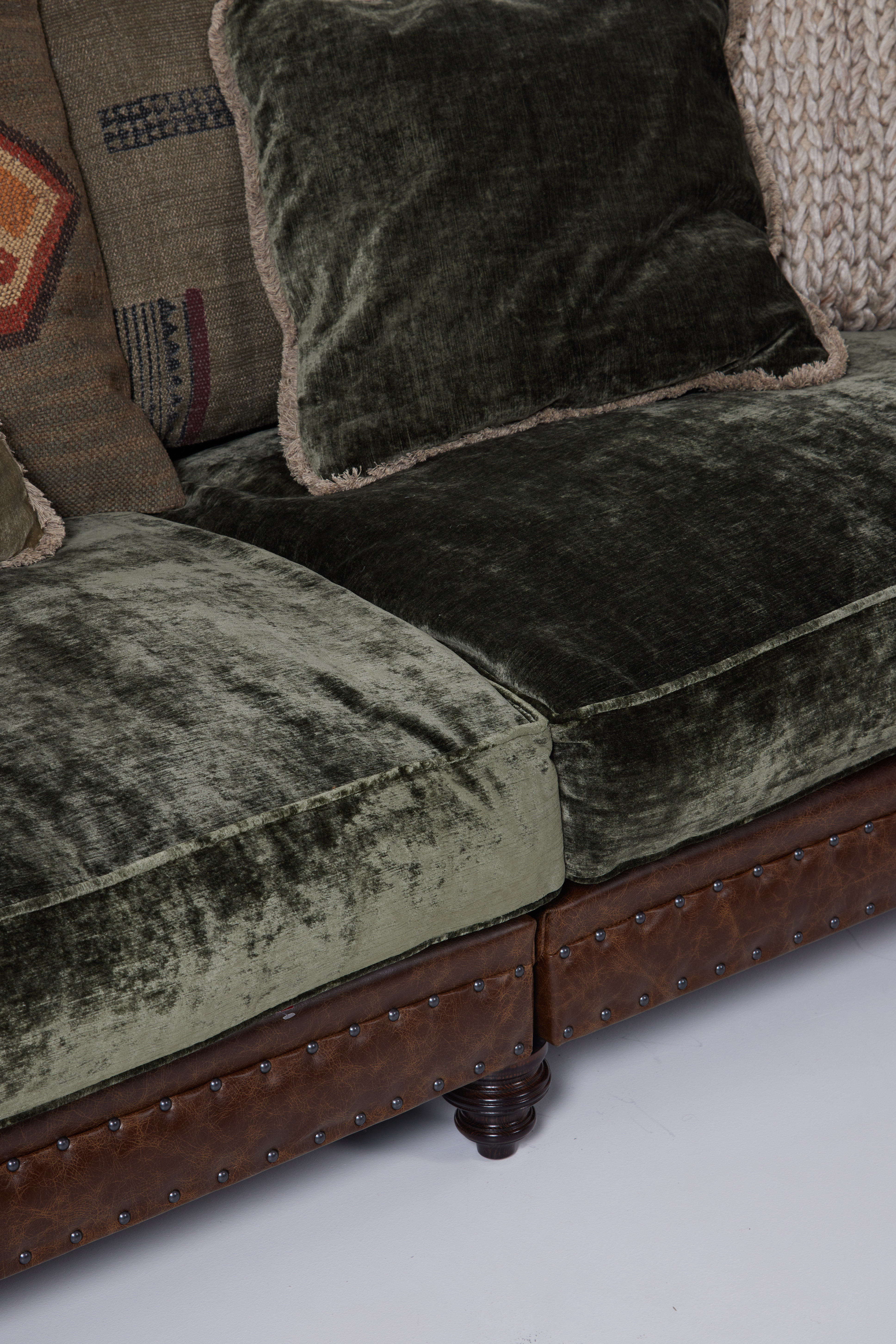 Constable Grand Sofa