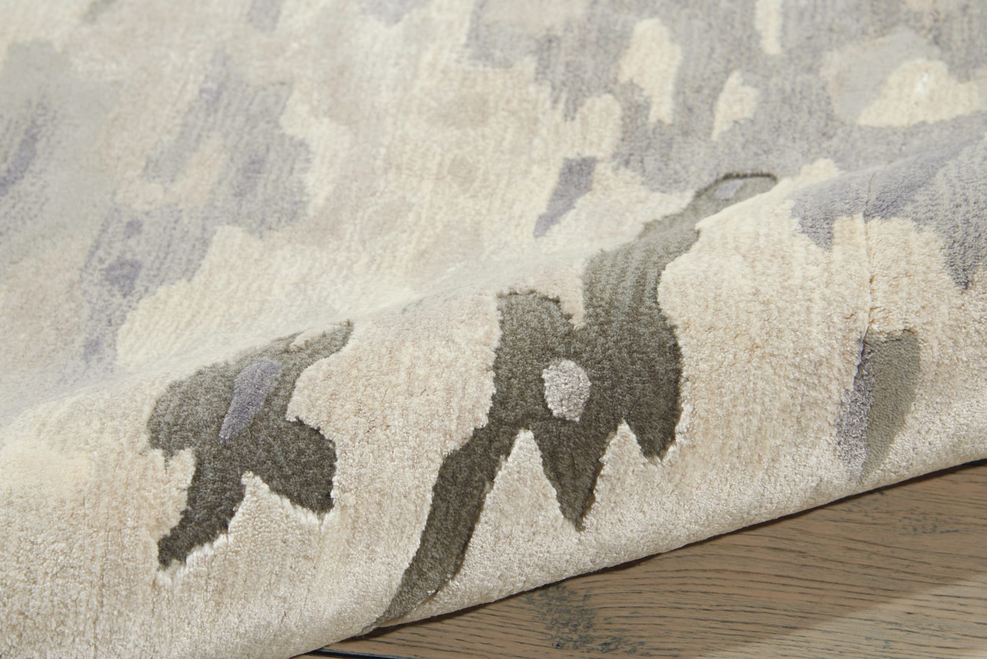 Prismatic Rug PRS05 Silver Cloud