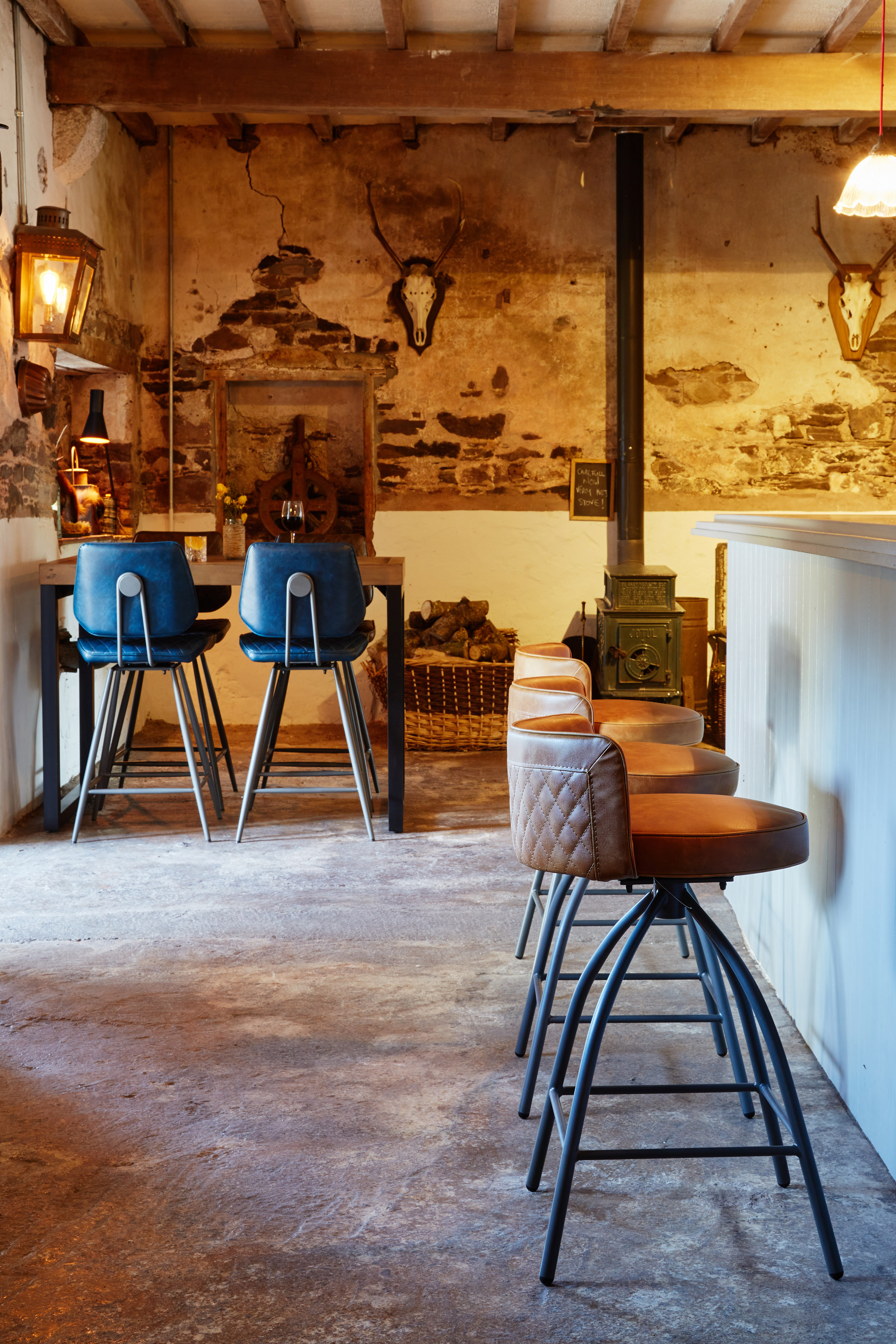 Donnacha Bar Stool