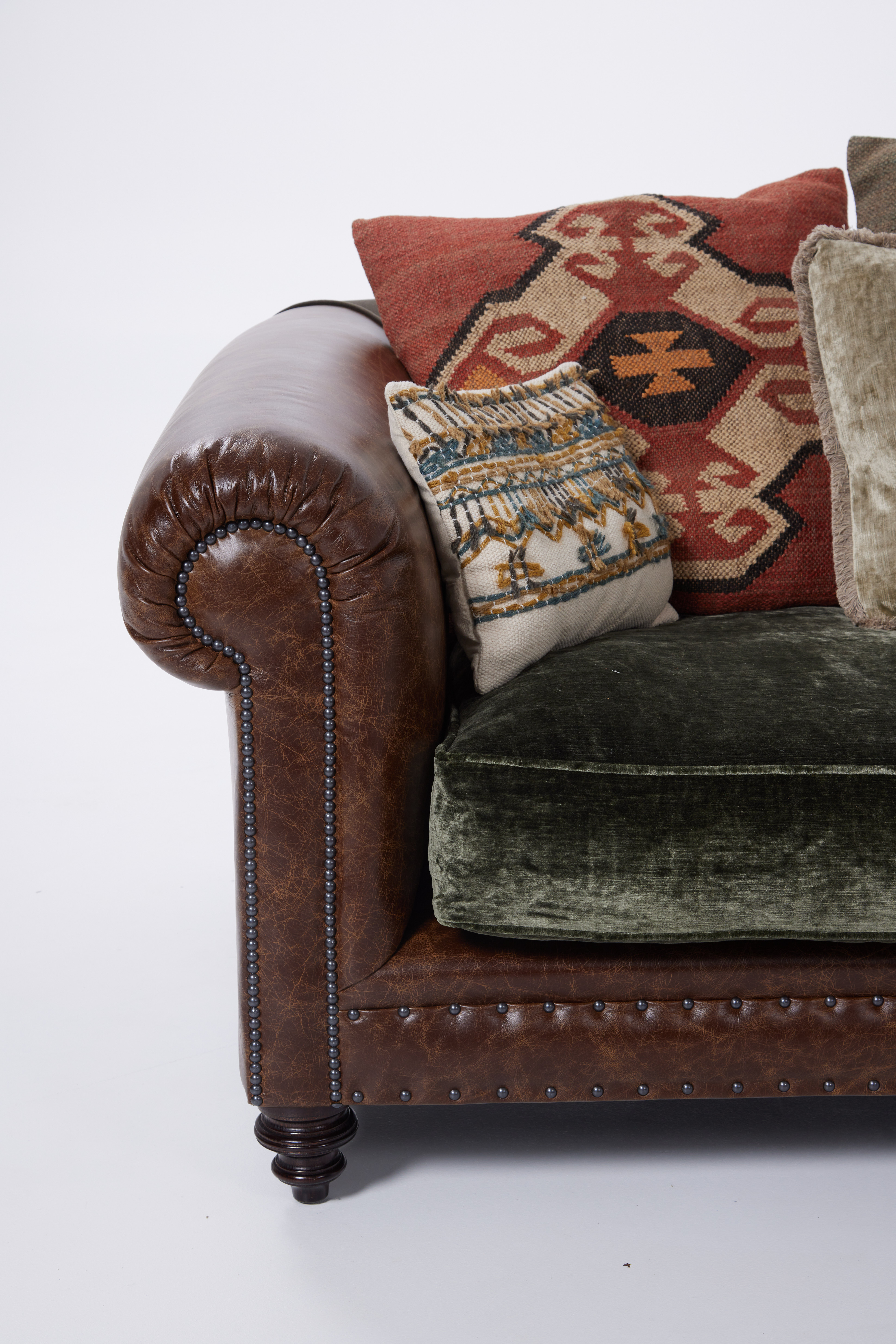 Constable Grand Sofa