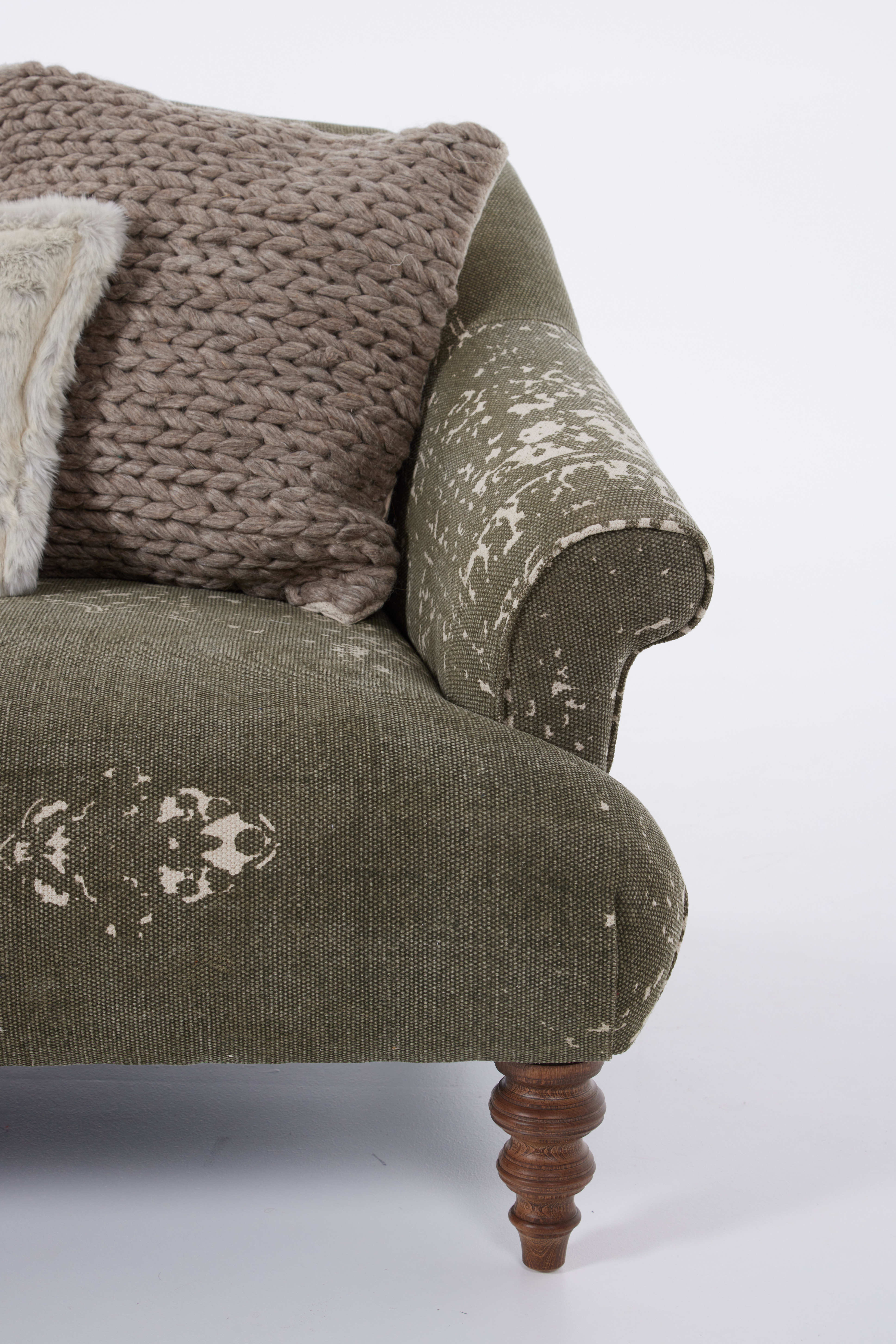 Jacaranda Midi Sofa