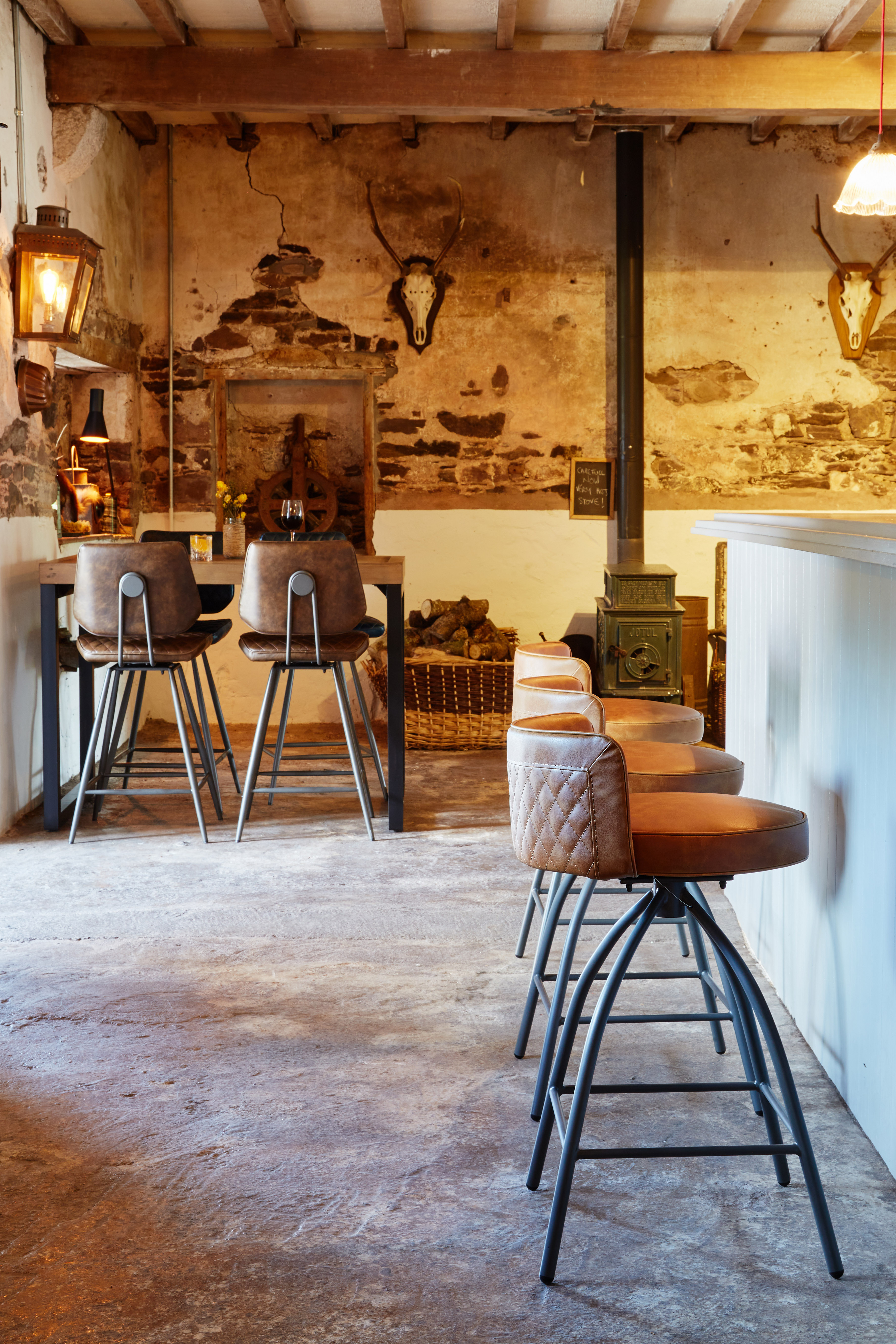 Donnacha Bar Stool