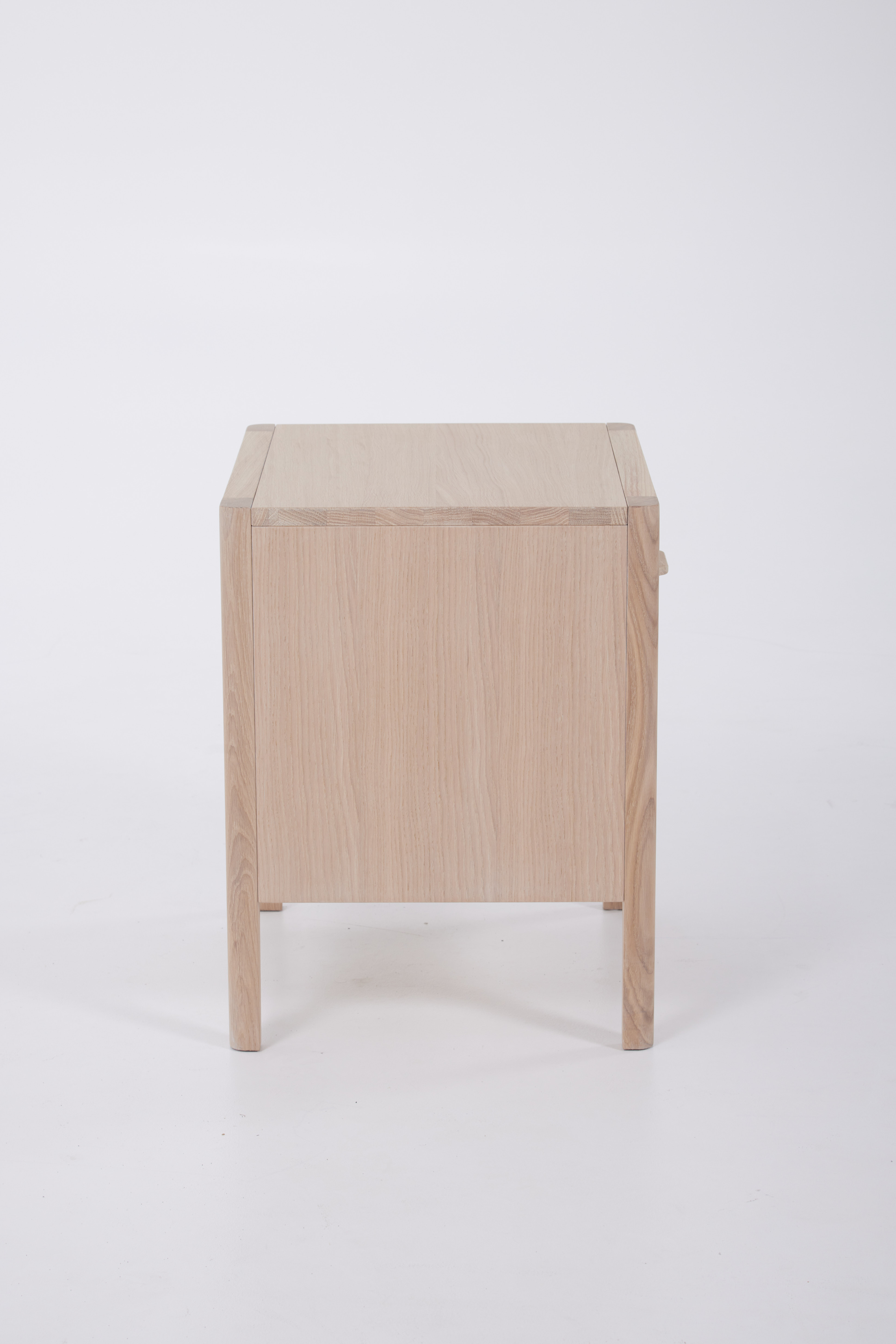 Merlin Bedside Chest