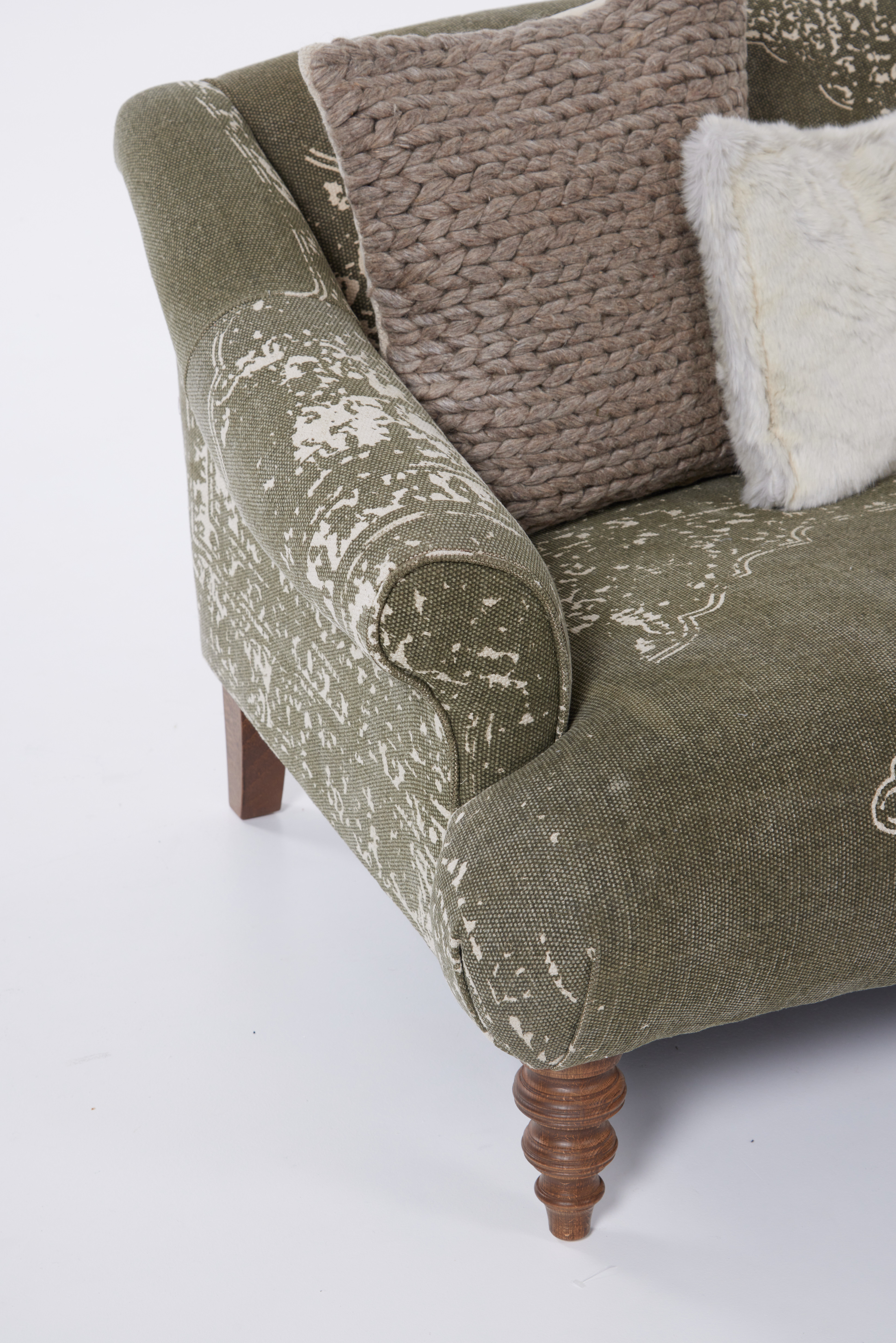Jacaranda Midi Sofa